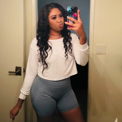 #NewProfilePic https://t.co/SVno8UzIe8<a href="/tag/newprofilepic"class="tags">#NewProfilePic</a>