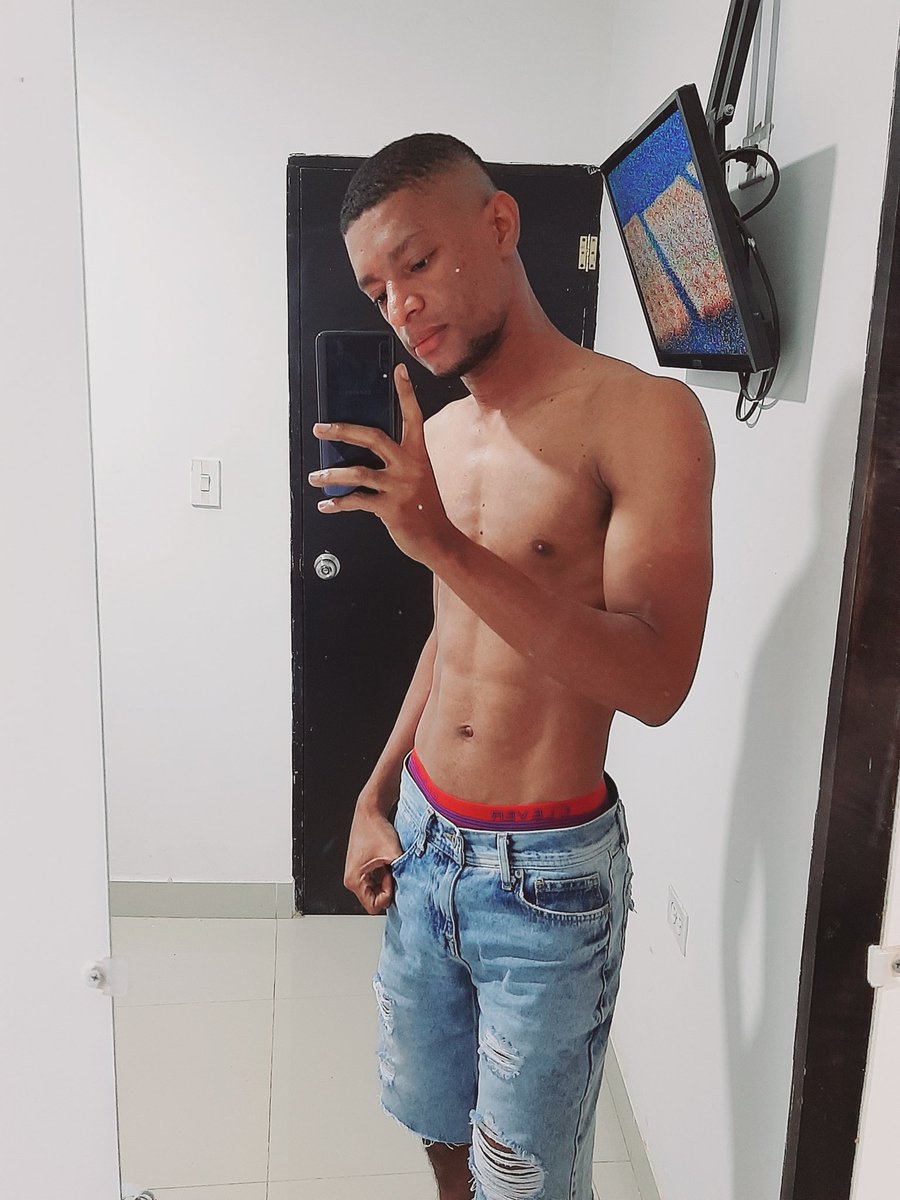 fabinet24's tweet photo. 👣 https://t.co/pmn7oudrrT