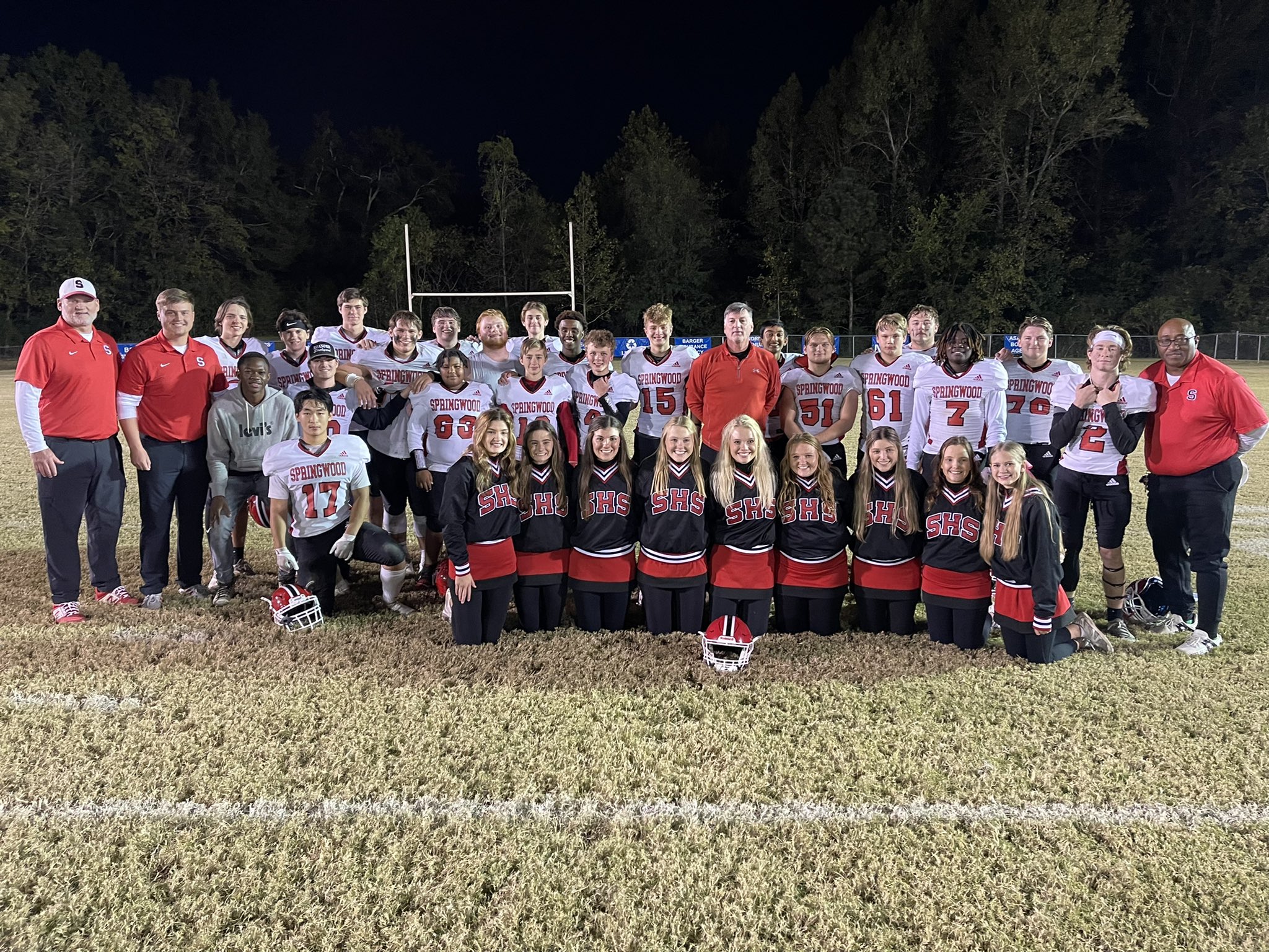 Joey Burch on Twitter "Region Champions!! Love this bunch! 🐾🐾 https//t.co/4ZhUbphmnV" / Twitter