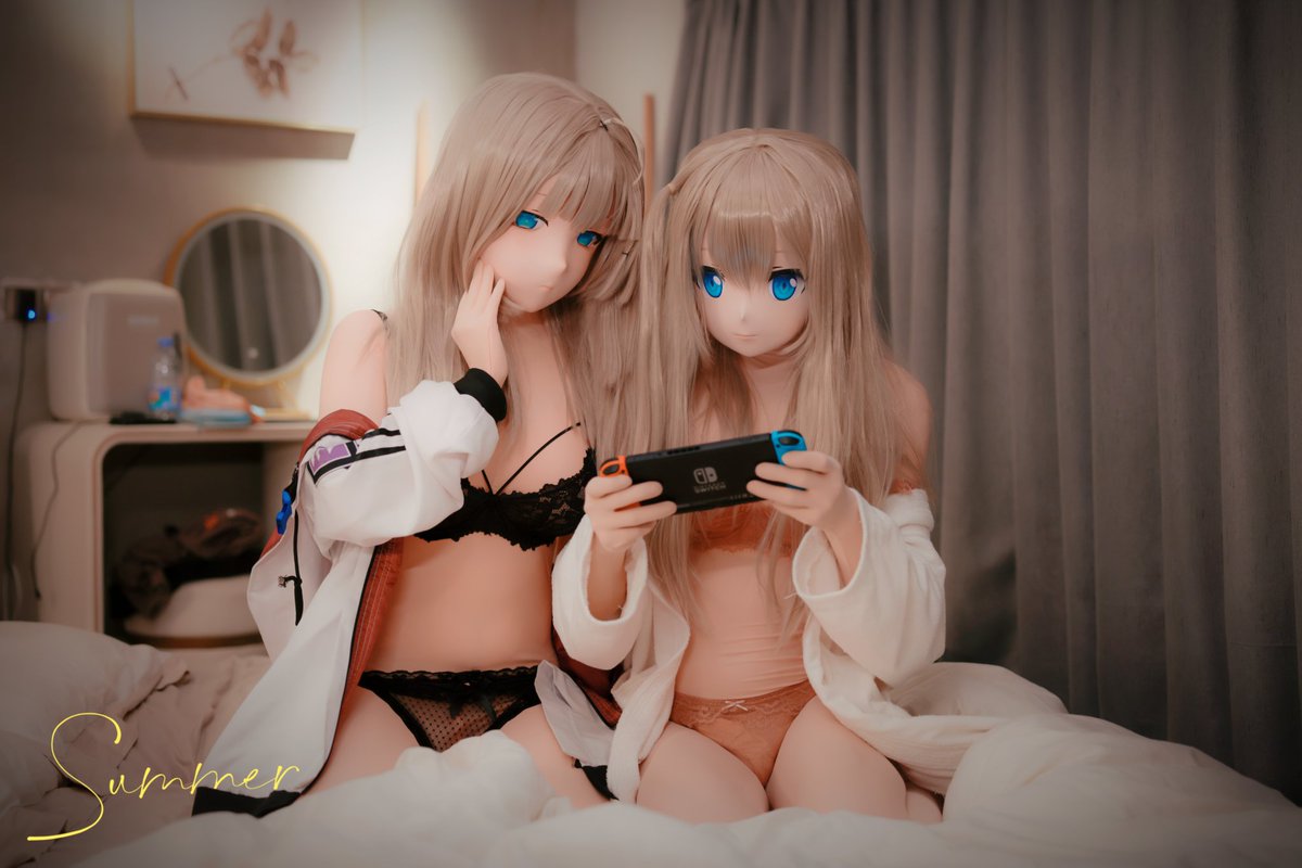 XZeo_Polaris's tweet photo. 秋天就要结束了，而我还在怀念那个夏天。

📷： @kmno_x 
🚢： @Hibiki_trick
#kigurumi #着ぐるみ https://t.co/2m9qfymRcq