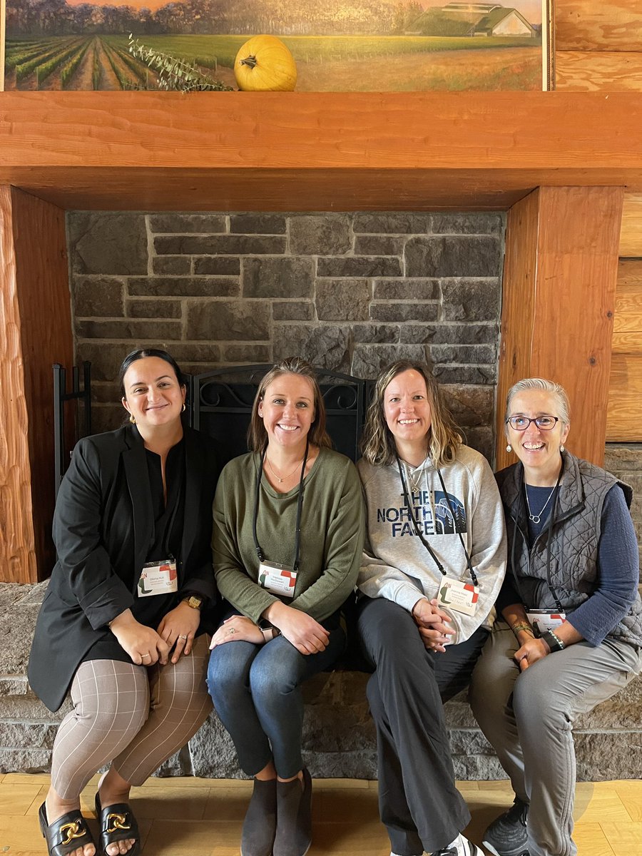 belliot66's tweet photo. Attended an inspiring conference #JourneyToWellness with @DrHanRen “Transforming Shame to Guilt.” Thank you and thanks @TeamGBSD @greshamschools and our Well-Being Team @melissam2701, Gloria Hull and Jo Maki. On board to nurture Employee Wellness @oeachoicetrust https://t.co/AoxkfpdFHQ