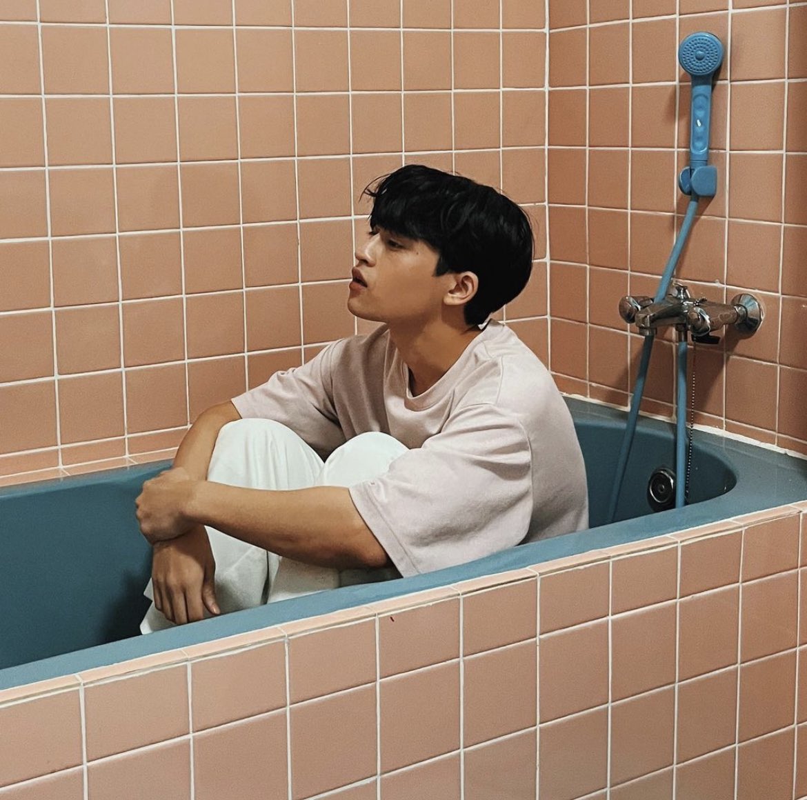 seunecheol's tweet photo. Good morning. Ada baiknya sebelum event mandi dulu. Kalau ngga, saya guyur👍

Artisté, sekalian followback yang belum. Ini Leeeisa yang itu. https://t.co/uF9pt1fBJm