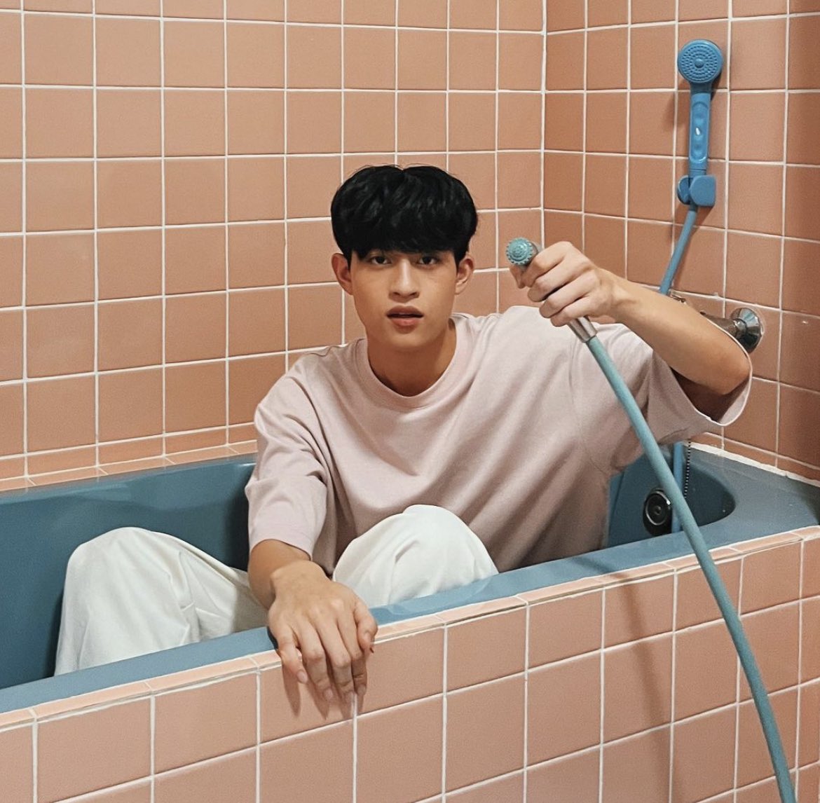 seunecheol's tweet photo. Good morning. Ada baiknya sebelum event mandi dulu. Kalau ngga, saya guyur👍

Artisté, sekalian followback yang belum. Ini Leeeisa yang itu. https://t.co/uF9pt1fBJm