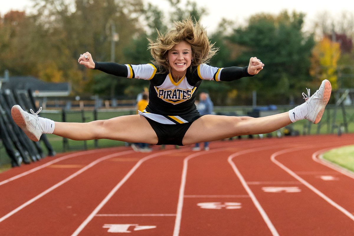 A <a href="/cheer_brhs/">BRHS Cheer</a> warmups tonight at Wellington. <a href="/teddi_135/">Teddi Vonderau🦋</a> <a href="/McleanKeyera/">Keyera McLean</a> <a href="/zoeybungard/">zoey bungard</a>