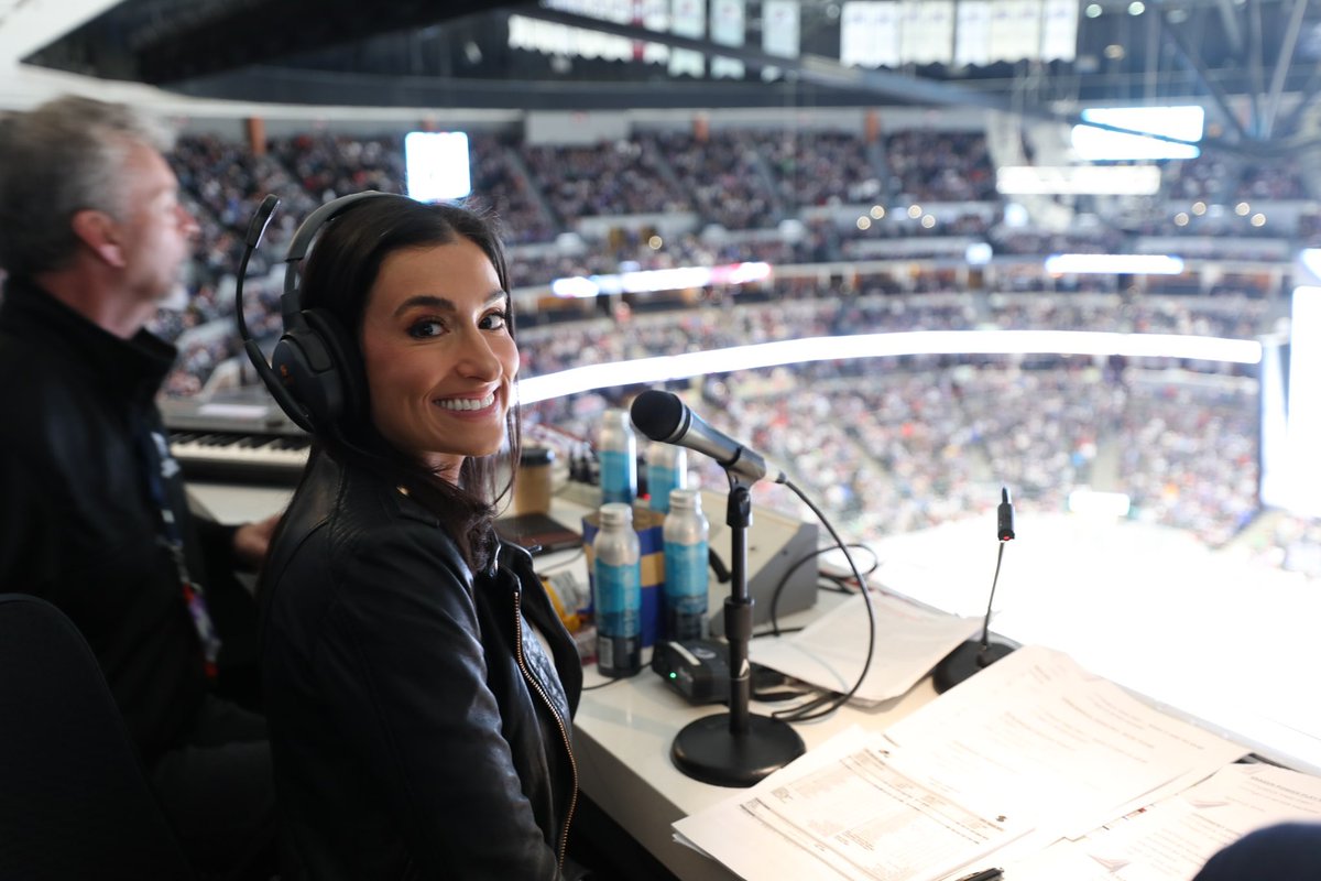 Colorado Avalanche tweet media