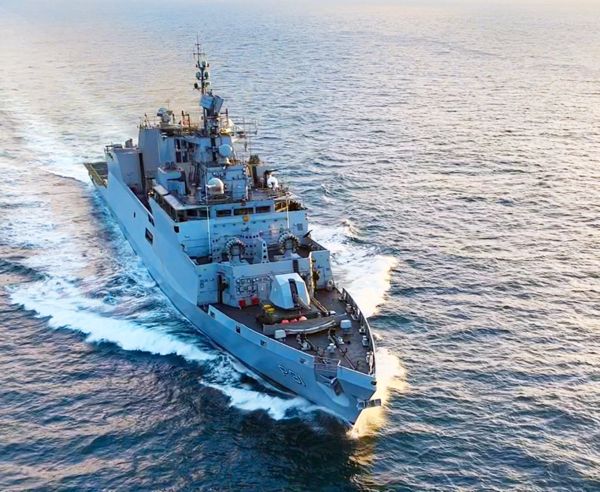 #INSKavaratti, the youngest ship in  #TheSunriseFleet, turns 2 today. The fourth and the latest ship of the indigenously designed and built P28 Class ASW Corvettes, the ship represents the cutting edge of ship borne Anti-Submarine Warfare capability in the #IndianNavy.
