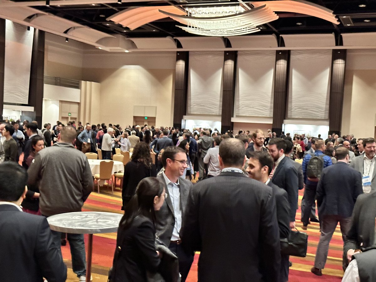 So much networking happening at <a href="/finmgmtassoc/">FMA International</a> #fmaatlanta2022 so nice to have nearly everyone back together!