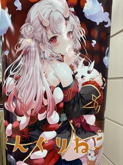 ホロケットの設営完了しました。フブキちゃんのアクスタも間に合ったのでよければお越しください 