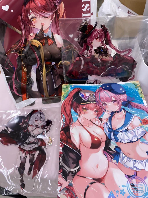 ホロケットの設営完了しました。フブキちゃんのアクスタも間に合ったのでよければお越しください 