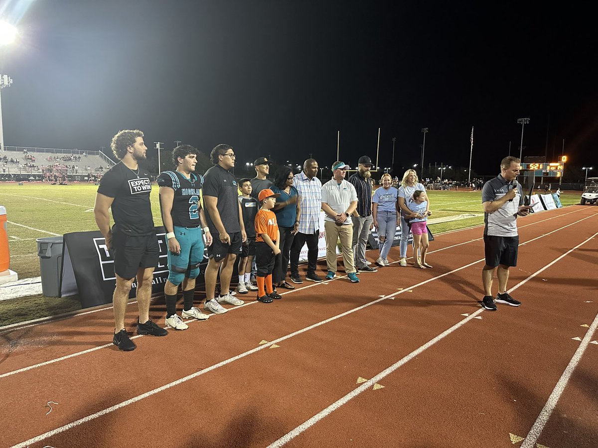 ZachAlvira's tweet photo. Highland safety Joseph Allen and OL Makua Pule this year’s recipients of the Marquis Cooper Scholarship Award. Ryan Fitzpatrick presented the checks to the two recipients. https://t.co/b3065ui92P
