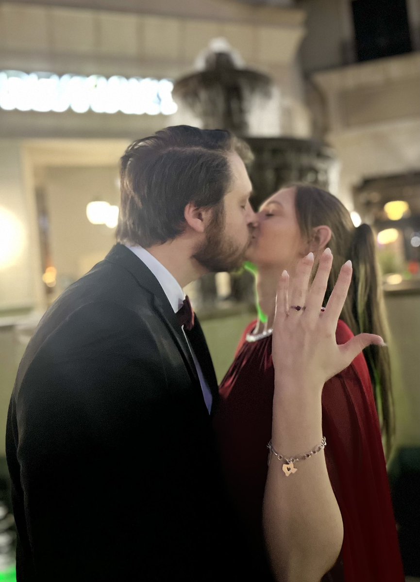 fittymon's tweet image. My future wife ❤️