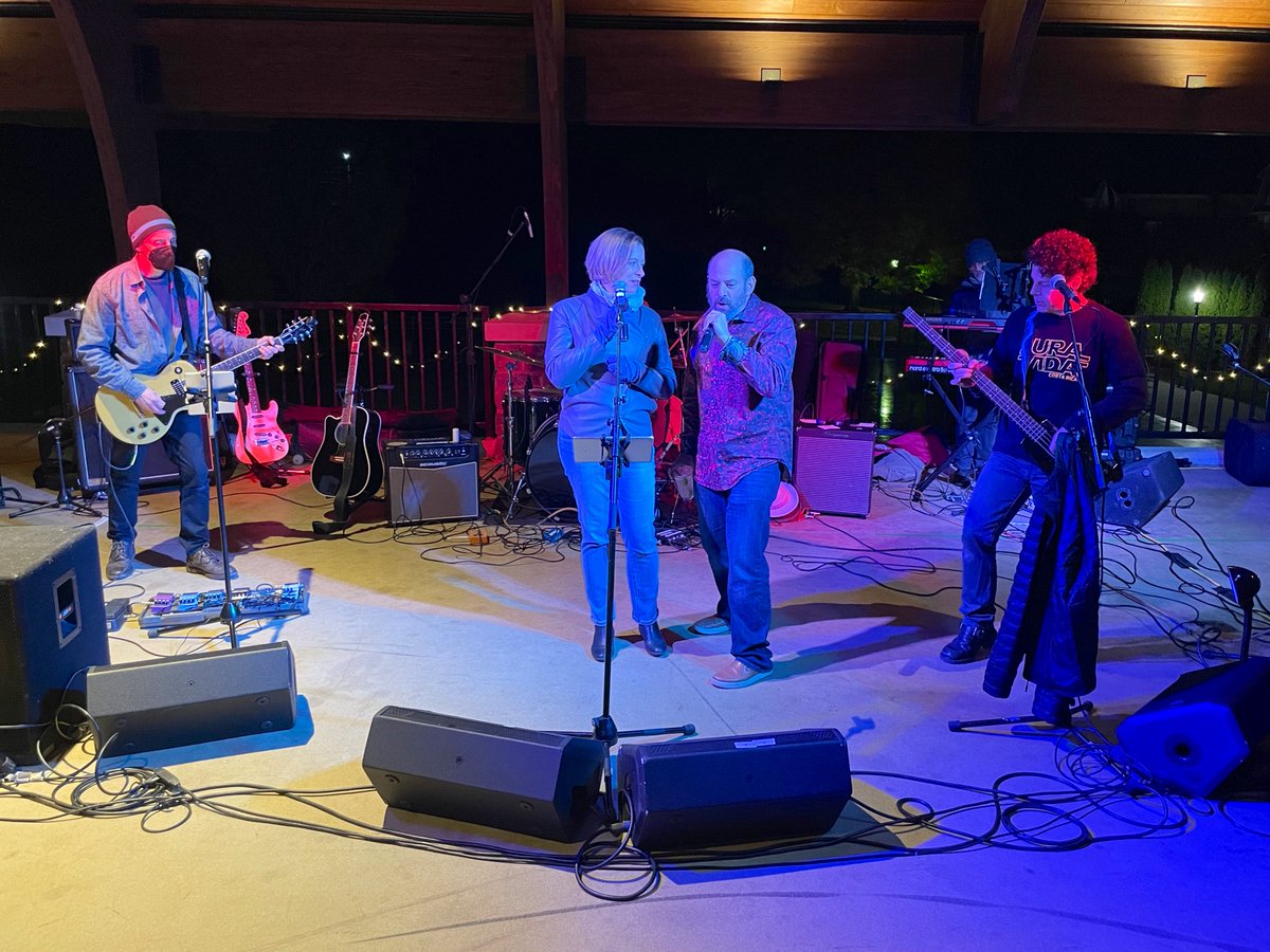 SuperKaish's tweet photo. Watch Out Kids, Moms &amp; Dads Are Rockin’! Briarcliff Manor Education Foundation’s Octoberfest ‘22 fundraiser a smash hit! An evening of live band karaoke and silent auctions reveal hidden talents and a wonderful community spirit. Thank you, #BMEF! https://t.co/18KxK9KYEQ
