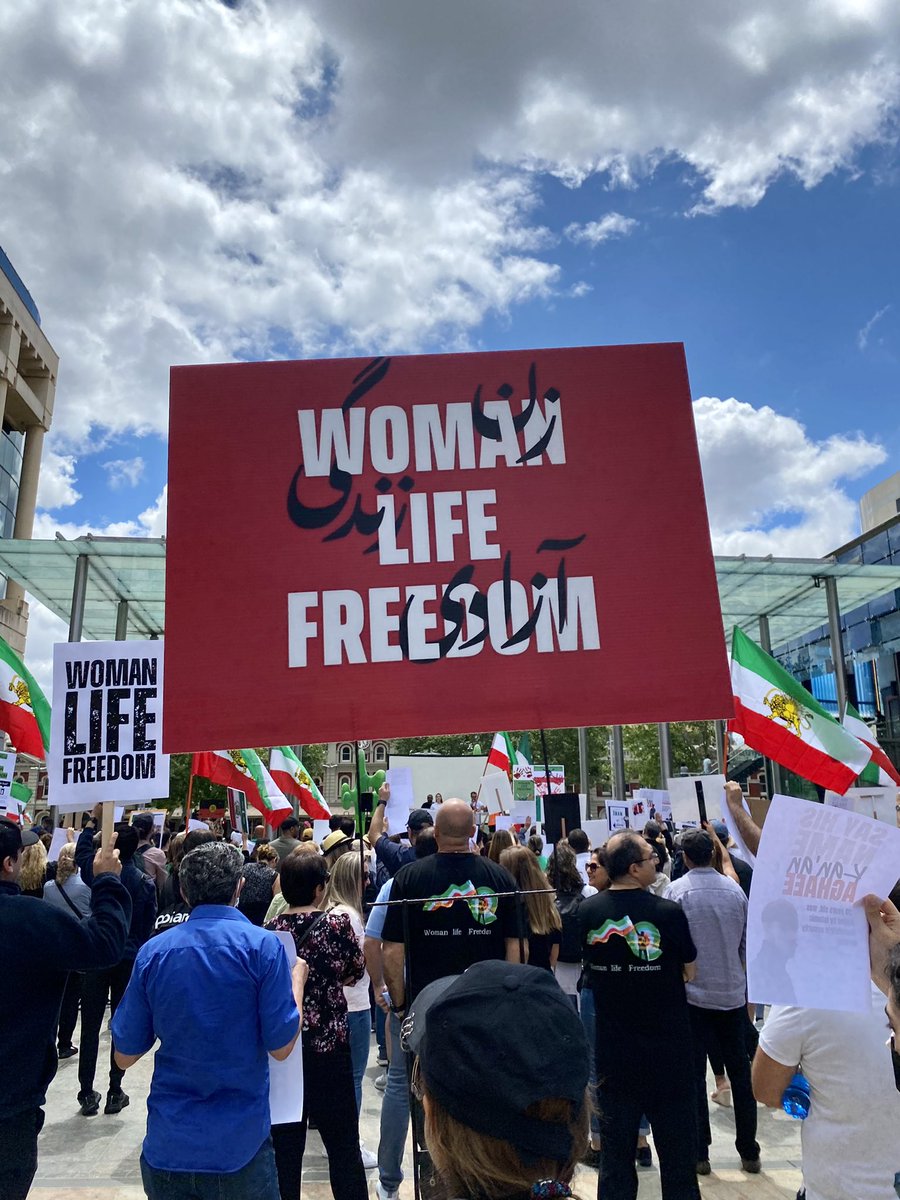 Sarah Taillier tweet media