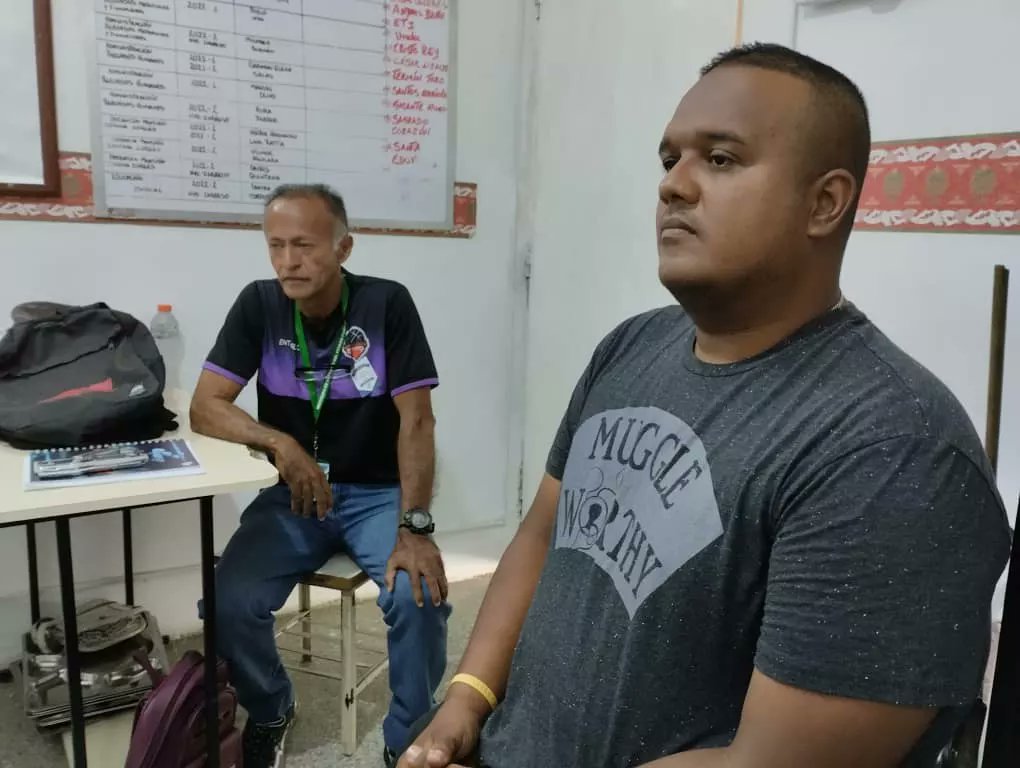 Indeport_'s tweet photo. Hoy sostuvimos una satisfactoria reunión con el comité organizador de la liga de Baloncesto de #Guanare desde la escuela básica"Juan Fernández de León", afianzando lazos en la participación de la disciplina deportiva de Basketball en nuestro municipio.
. https://t.co/YWUpZsy2nX