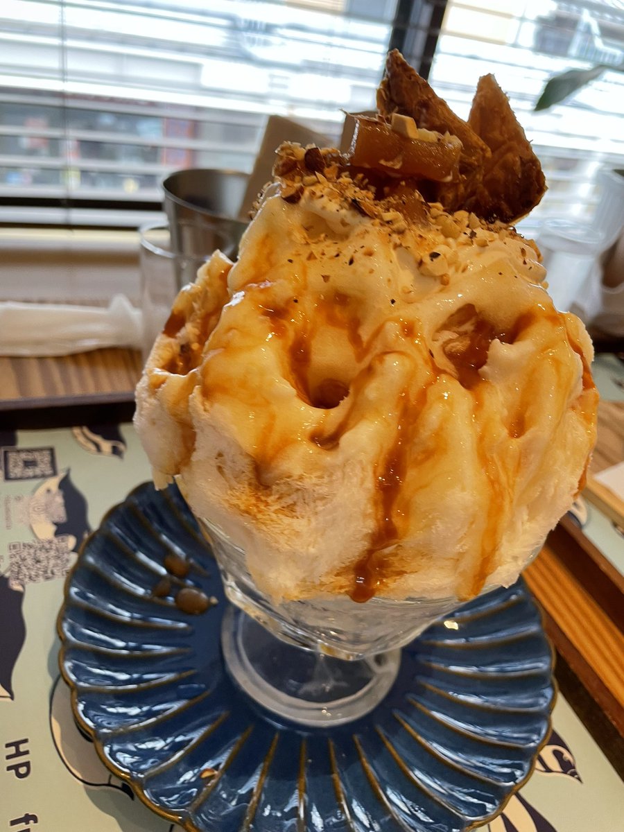 古町のぺんぎん商店で食べてきた‼︎‼︎
林檎みそキャラメル🍎美味 