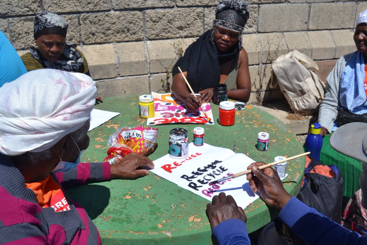 TheGreatPeople2's tweet photo. Between the 11-14th of October our Founder @ZintleK_deLange attended the #ClimateJustice #GenderAndDisability training facilitated by @WVLSouthAfrica @GenderLinks @CanHCZA . This week we transferred the information to our project beneficiaries. #Khayelitsha https://t.co/HVdhnABPEY