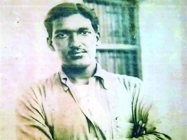 देश की आज़ादी के लिए अपने प्राण न्योछावर करने वाले अमर क्रांतिकारी शहीद अशफ़ाक़ उल्ला ख़ाँ जी की जयंती पर उन्हें कोटि-कोटि नमन।