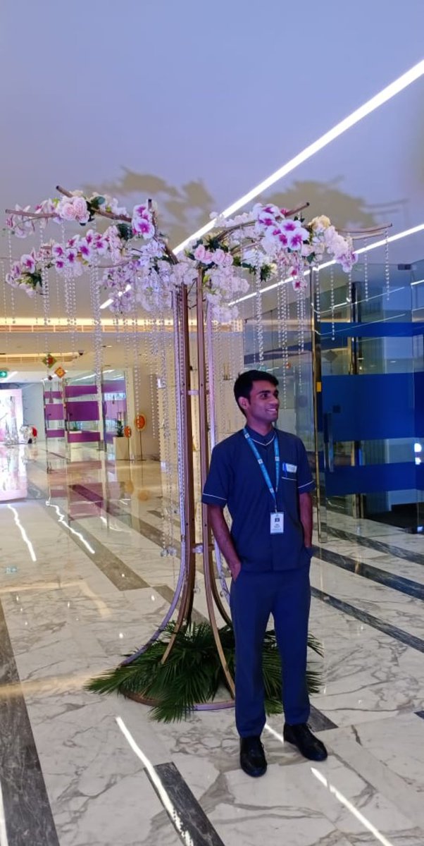 RehanAl73086780's tweet photo. Happy Diwali in my office at D's group Noida https://t.co/toUlvrcnLd