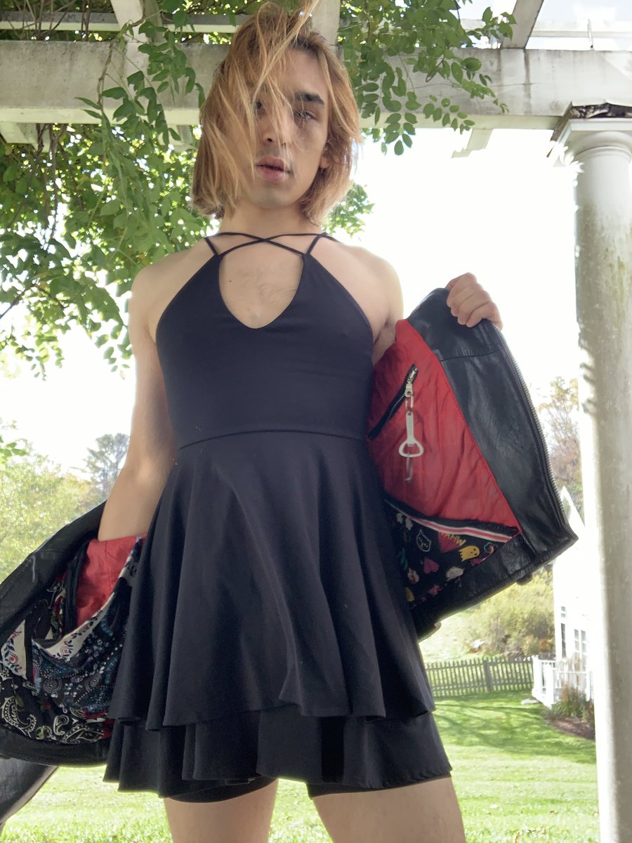 HidariSaikoune's tweet photo. It’s still #femboyfriday so here’s my #femboyfall photoshoot, this year with my fave jacket that really goes with the dress! #femboy #femboydress #boyinadress https://t.co/FMbYvDaVbt