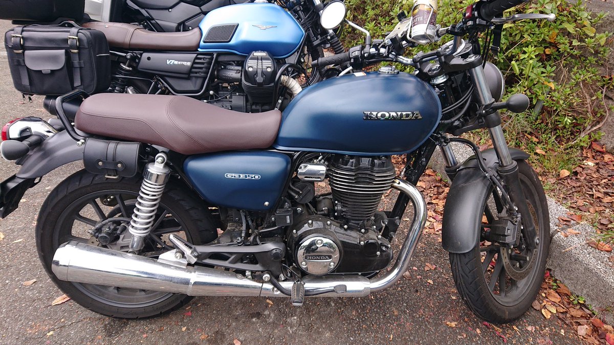 GB350KT's tweet photo. 道の駅どうし凄いバイクの数だった！ https://t.co/bcy8OvmfeN