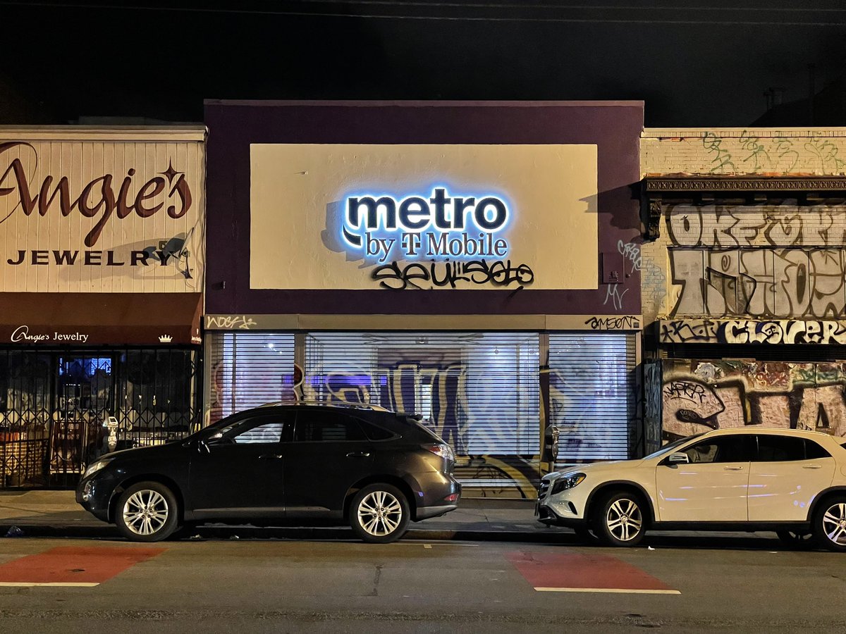 The Mission and 20th infill station is coming along!