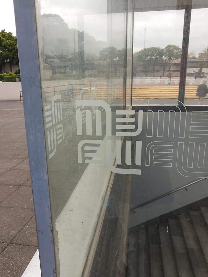 fcb1jesus's tweet photo. 🤔¿Metro fascista? https://t.co/gV27Bsi8Ab