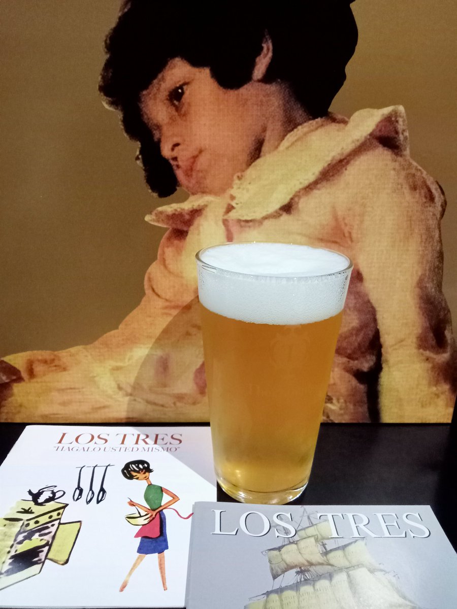FCervisia's tweet photo. Termina el #CebadaYVinyl con la Pandora's Box de @thornbridge Doble IPA 8% lupulosa y amarga. La Espada & La Pared de @lostres 1995.
#beer #craftbeer #cerveza #BrothelHB #Vinylrecords #vinylcollection @CebadaMalteada @neonraptorbrew #beertime #viernes #LosTres #Rocl #birra https://t.co/23RU71CNQM