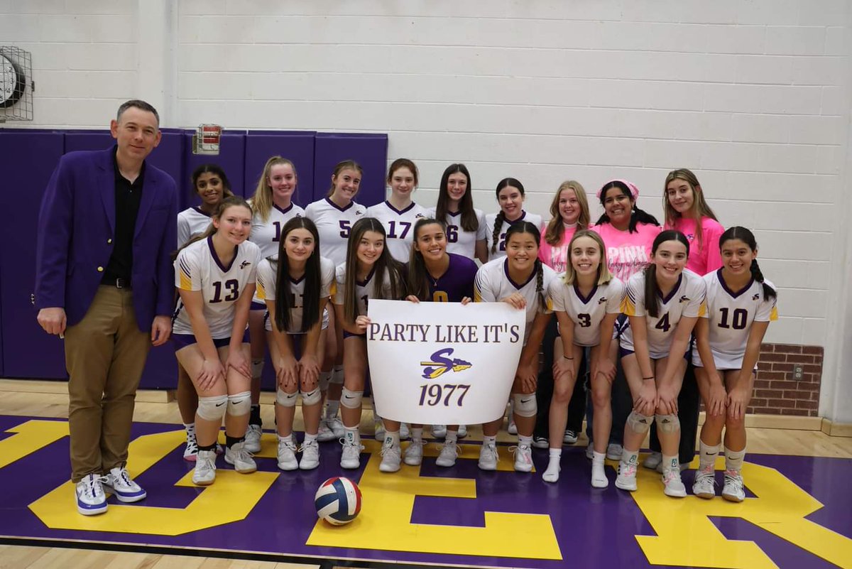 SangerVolley's tweet photo. A banner night for Sanger Volleyball! 
With tonight's win the Lady Indians are outright DISTRICT CHAMPIONS for the first time since 1977! 
We are so proud of this fun, hard-working group of girls! 
1 more match to end the regular season and then it's on to the Playoffs! #CWCW https://t.co/UTxGTWSE0K