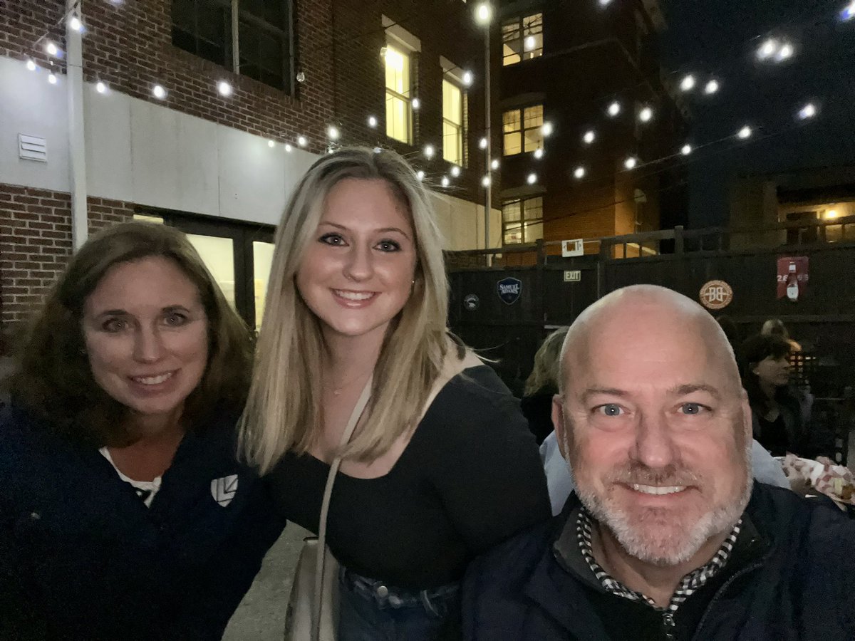 davidbarthel1's tweet image. Parents weekend in Oxford is pretty great!