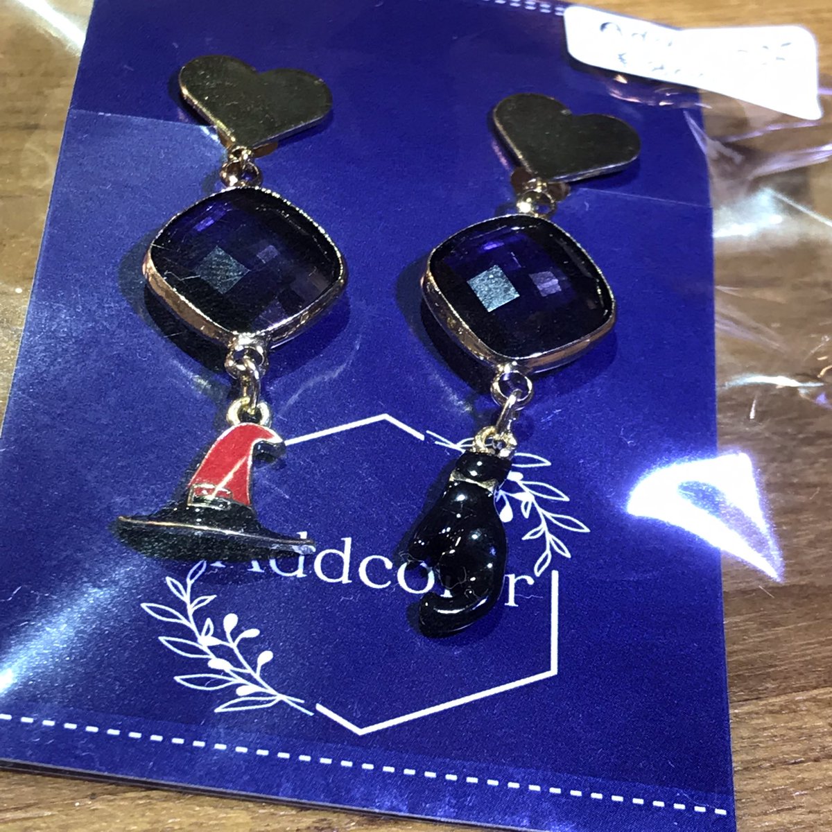 Hinatan4443's tweet image. Addcolorさん@addcolor00 が
新作を納品してくれました‼️
*\(^o^)/*

DMより全国への通販も
受け付けてますヽ(´▽｀)/

箱番号T31  1号店

handmade gallery
日向箱
bokkokun.com
#Addcolor #日向箱 #上板橋