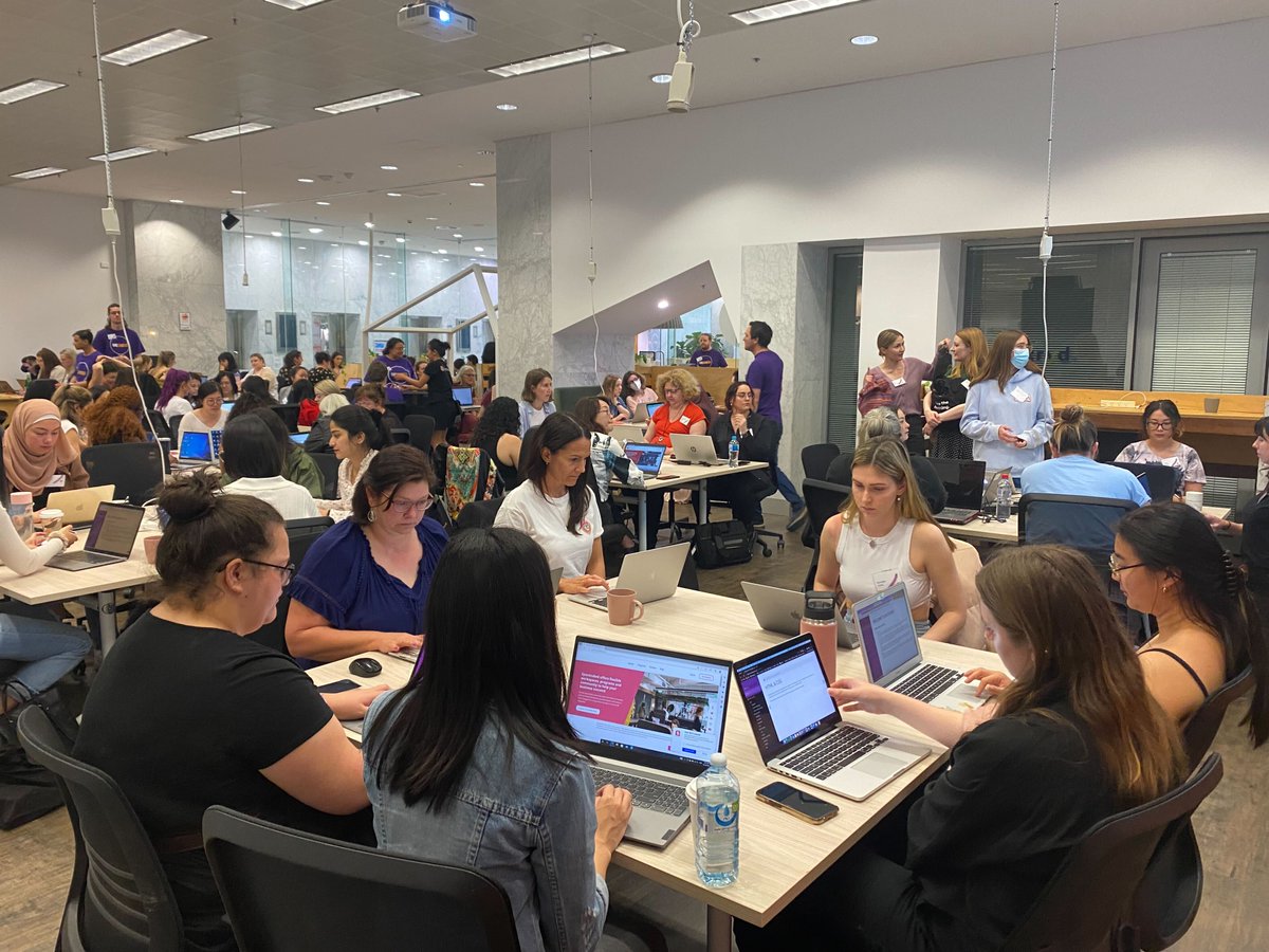 We have a full house here today at our @shecodesaus One Day Workshop in #Perth, taking place at Riff, powered by @space3ed! A big thank you to all our amazing mentors for helping out today, and our workshop partners @bhp, @RobertWaltersPR, @Bankwest, @ventraip & House Digital 💜