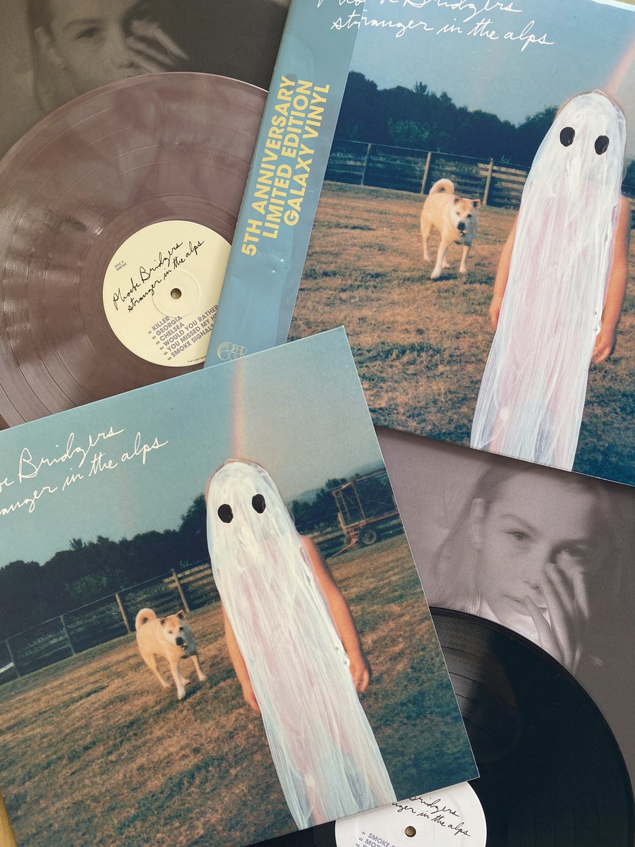 FranzAbernathy's tweet photo. Stranger in the Alps - @phoebe_bridgers (2017) #PhoebeBridgers #StrangerInTheAlps https://t.co/XL8rByRaIY