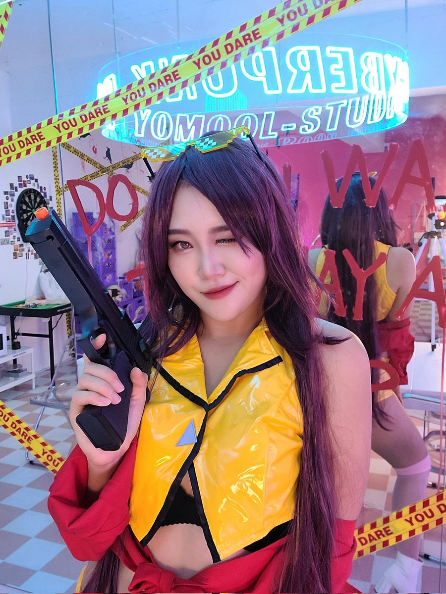 long hair version of #faye

#CowboyBebop #cosplayer #cosplayergirl #cosplaymodel