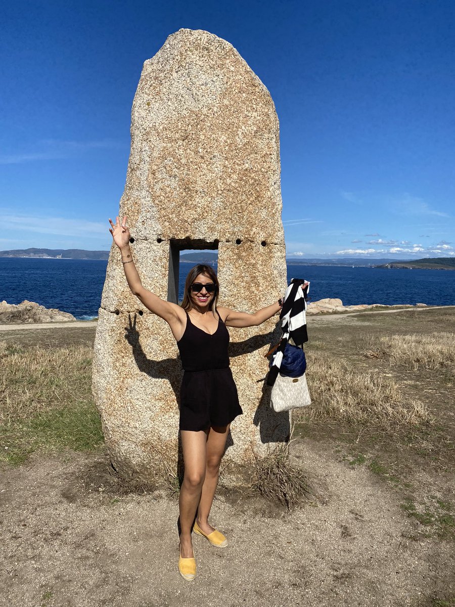 Sandra_Fer30's tweet photo. PORTUGAL #engaged #soy una consentida de Dios ♥️😍😍 https://t.co/EPzNXoauu1