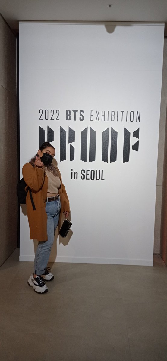 NuriPooh's tweet photo. Dreams really do come true 😭💜💜 #proofexhibitionbts #hybe https://t.co/uCGhyelR9H