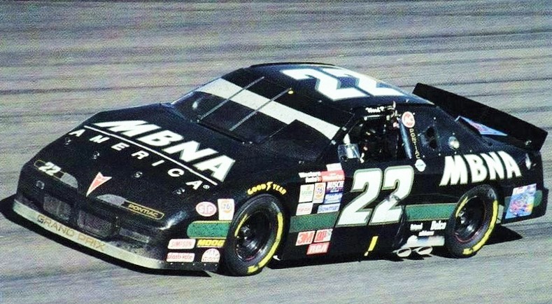 LegendsNascar's tweet photo. Ward Burton won the 1995 AC-Delco 400 at Rockingham 27 years ago today. 🏁
It was the first Winston Cup win for Ward Burton and Bill Davis.
#FirstTimeWinners 🏁 #BillDavisRacing https://t.co/AHIBdysRAJ
