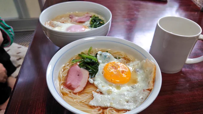 昼ごはんのラーメン 