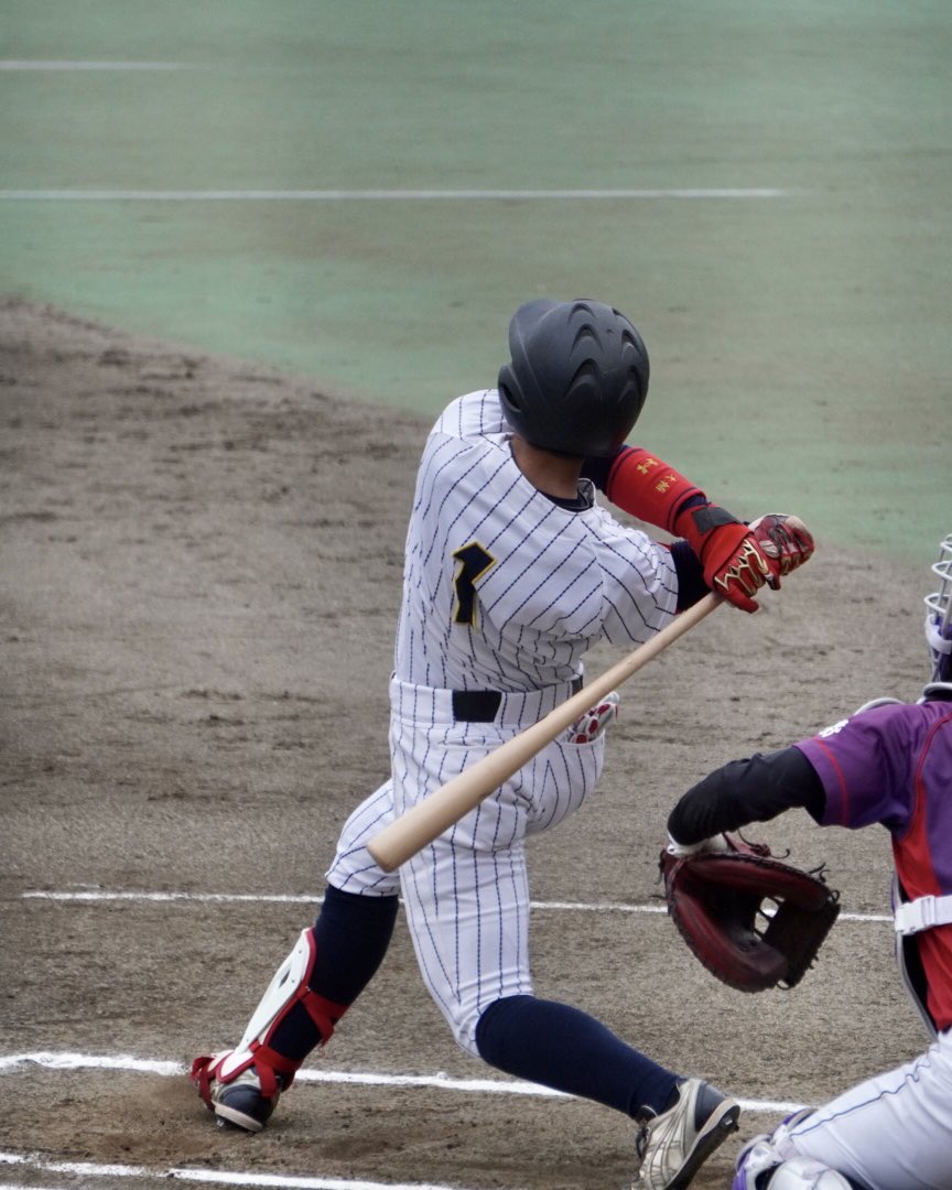 nakaromon's tweet photo. 221022 東海地区大学野球選手権大会
長良川球場
#岐阜協立大学 中塚大輔 選手（金光大阪）
先制のソロ本塁打とタイブレークでの勝ち越し適時打を放ち、勝負強さを発揮しました👏 https://t.co/vPQc1LInyU