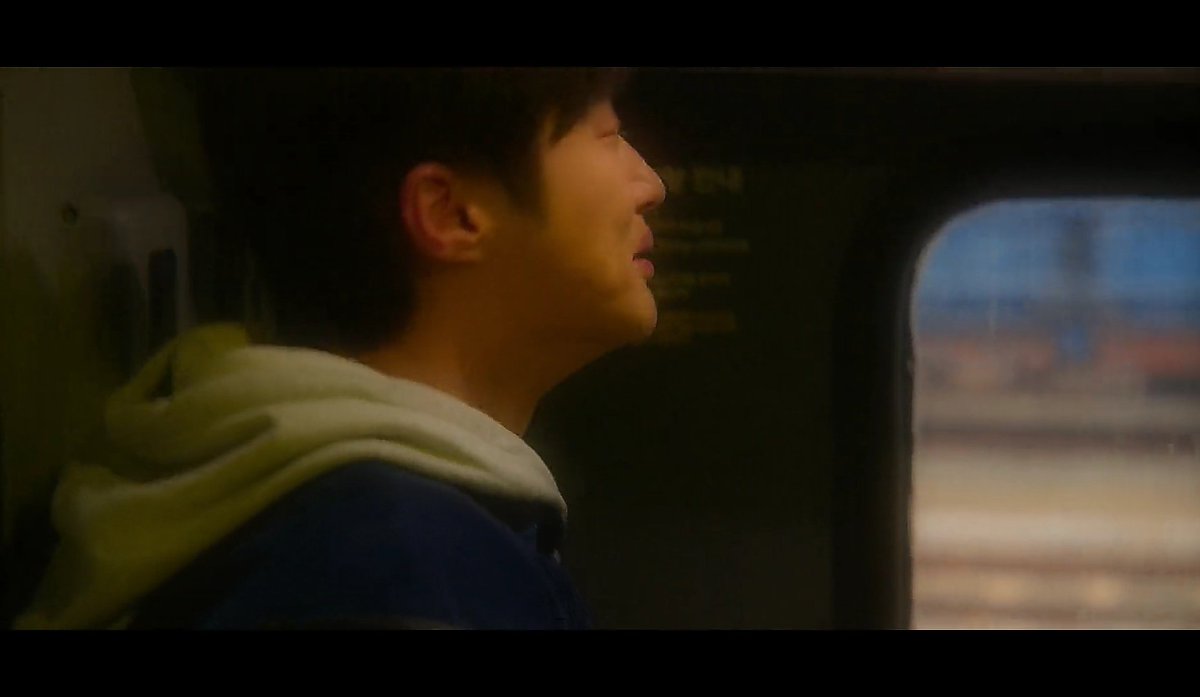 kdramacookies's tweet photo. woonho holding it all in to not make bora even sadder is just doing things to my heart 🥹🥹🥹 he still got to give her a slight smile and a wave before he cried it all out when the train started moving 😭 

#20thCenturyGirl https://t.co/1nHIGN860g