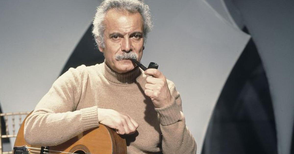 franceculture's tweet photo. 22 octobre 1921 : naissance de l'immense Georges Brassens
Derrière la pipe et la moustache d’une icône de la chanson se cache un homme paradoxal qui dit bien des choses de la France d’hier et d’aujourd’hui.
➡️ https://t.co/AStA0EGIxY https://t.co/kyUxpylk1C