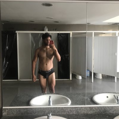 Alexjpt7501's tweet photo. #NuevaFotoDePerfil https://t.co/ruVO0HeEsb