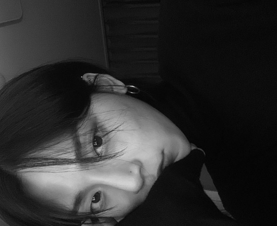 megumiitto's tweet photo. 𝟢𝟢ᱺ𝟢𝟢   𝆬   ִ   🎧   ─ After hours. The weeknd (2020). https://t.co/UgW5xJ6z8O
