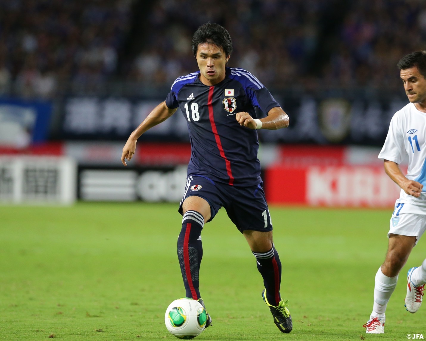 工藤壮人サイン入りサッカーシューズ 久保・三笘のシューズに驚きの高額落札…吉田麻也が「工藤壮人