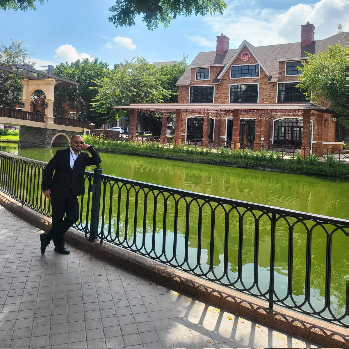 Mujarabkhan76's tweet image. #NewProfilePic