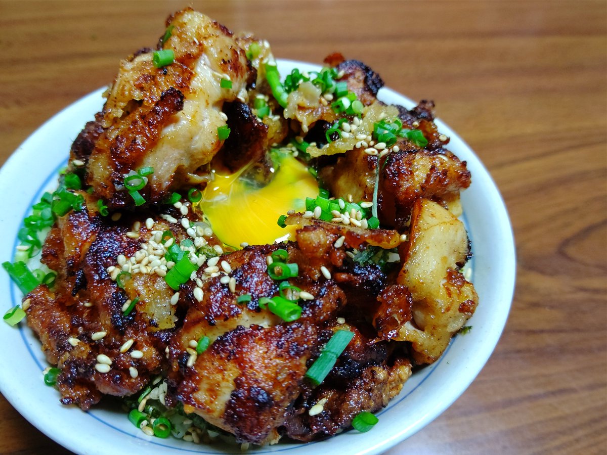 427thgin's tweet photo. 悪魔の唐揚げ飯
#悪魔の唐揚げ丼 #唐揚げ飯 #唐揚げ丼
#唐揚げ #から揚げ #からあげ
#ヨーグルト唐揚げ #ヨーグルト #のっけ丼
#速水もこみち #mstable #速水もこみち公式チャンネル #速水もこみちレシピ
#おうち食堂 #おうち居酒屋 #おうちで町中華
#料理男子 #男飯 #おうちごはん #おうちご飯 https://t.co/CDsnz9xa1B