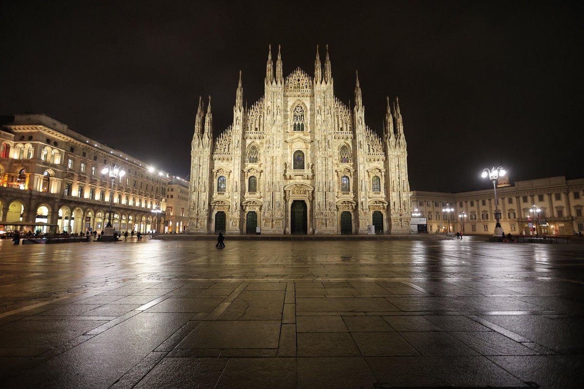 cherchiandrea's tweet photo. Buongiorno Milano … Perdutamente innamorato di questa città (foto andrea cherchi) https://t.co/6uV0Adi5Vx