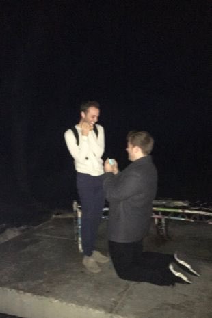 _caatjoy's tweet photo. Sometimes I gain consciousness and remember Shane Dawson proposed on two knees https://t.co/rI7HwrZv8t