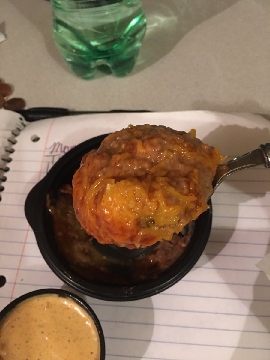 AprilMcCain6985's tweet photo. It’s LITERALLY one spoon full 😡 https://t.co/4adVnRjrOb