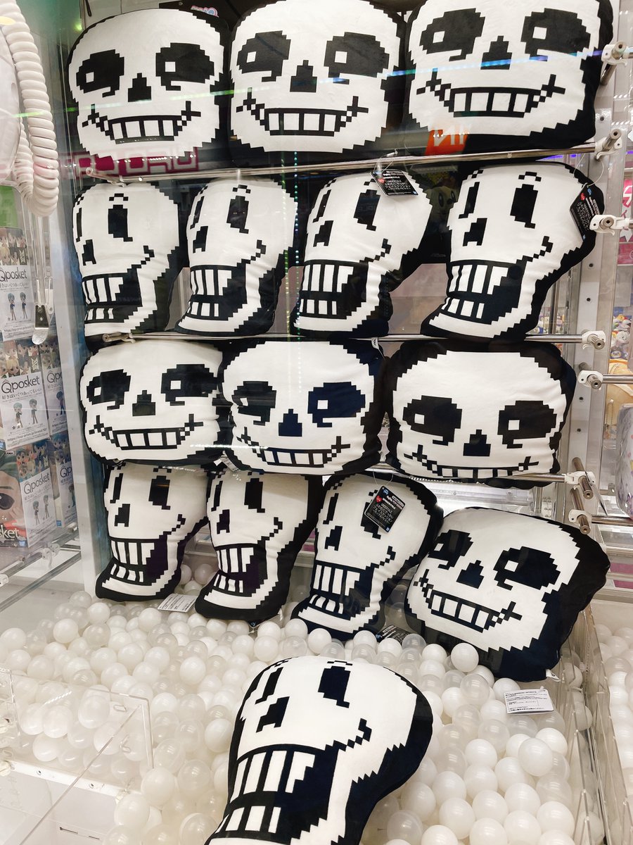 ✨景品入荷情報✨】 UNDERTALE ふわむにでっかいフェイスクッション