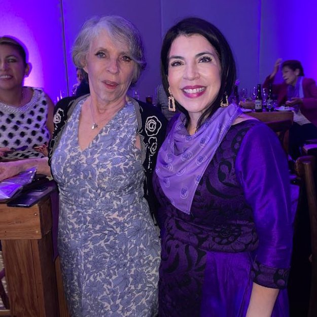 Un honor coincidir con una gran mentora y feminista Clara Scherer Castillo, en el 2do Aniversario de @50mas1Oax